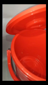 ZOOEY BRAND HIGH-QUALITY KENDI BUCKET W/ COVER AND HANDLE WATER PAIL / TIMBA WATER CONTAINER BUCKET/TIMBA/WATER PAIL/UTILITY PAIL