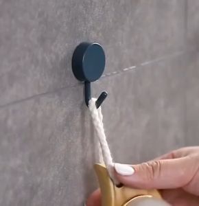 PinSan 1pcs Multifunctional Adhesive Round Mini Wall Hooks Storage Organizer