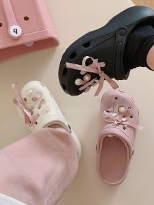 รองเท้าแตะรูรูปหัวใจสีชมพูสำหรับคู่รัก ใส่สบาย ทนทานต่อการลื่นไหล รองเท้าแตะชายหาดฤดูร้อนสำหรับผู้ชายและผู้หญิง