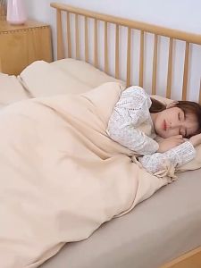 Needleless Anti Slide Bed Sheet Clamp 无针防滑床单夹 Quilt Cover Mattress Blanket Anti Slip Clips Curtain Clip Thumb Buckle Clip
