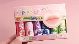6Pcs Multi Fruit Flavors Moisturizing Hydrating Base Lip Balm Set Makeup Lip Care Daily Care Balm for Women and Men