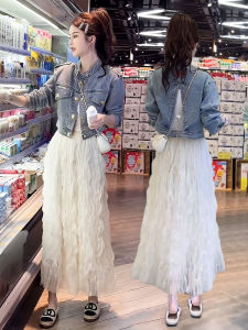 Elegant White Ruffled Lace Tiered Skirt