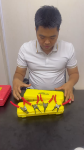 Hộp 4 chiếc Kìm KINGMAN  mở phe trong phe ngoài Mũi cong mũi thẳng mũi đôi mũi đơn (kìm phanh)Mẫu 7inch