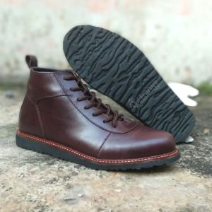 Sepatu casual pria kulit sapi super premium sol karet tebal edisi terbatas | sepatu kasual semi boot