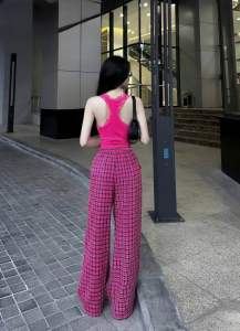 Sét xinh áo hai dây ba lỗ +quần caro ống rộng ảnh shop chụp dưới 50kg