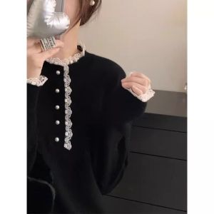 Design Lace Trimmed Long Sleeve Knitted Sweater