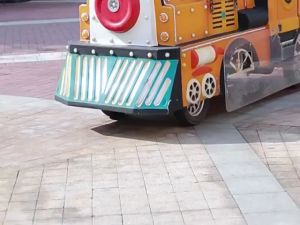 DreamBaby Gelang Tali Pengaman Anak Anti Hilang Child Safety Baby Anti Lost 2 in 1