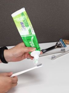 Self-Adhessive Bathroom Rack Shaver/ToothBrush holder with Cups