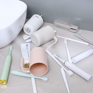 Bộ Cốc Đánh Răng Kèm Móc Treo Bàn Chải Dán Tường Nhà Tắm Gọn Gàng Tiết Kiệm Không Gian