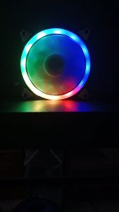 เส้นลมติดเคสคอมพิวเตอร์ 12 ซม ระดับโดยไม่ต้องกล่องควบคุมใดใด ใช้งานง่าย สีเข้มสดใส ปรับเสียงสีแบบ RGB