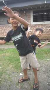 (SMA18)KAOS SYEKHERMANIA"SANTRI AL-AZIS"LENGAN PENDEK UKURAN ANAK DAN DEWASA(FREE STIKER)