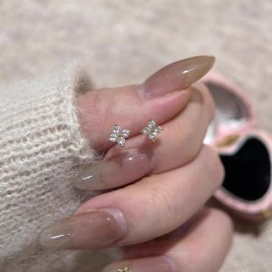 Mini Hollow Four Leaf Clover Zircon Earrings Womens Elegant Small Unique Design Ear Cuff Fashionable Versatile Earrings