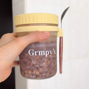 Grmpys 480ml Leakproof Borosilicate Glass Jar with Spoon | Overnight Oats Container | Food Safe | Hot & Cold Resistant | BPA-Free Lid