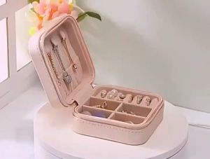 ALENADAY - Kotak Penyimpanan Perhiasan Anting Cincin Kalung Travel Jewelry Box Dengan Resleting TK02