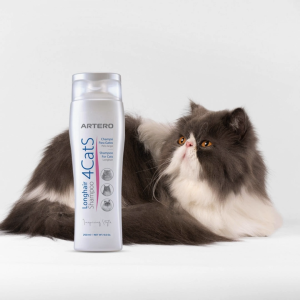 Artero 4 Cats Long Hair Shampoo (250ml) แชมพูสำหรับแมวขนยาวโดยเฉพาะ ช่วยลดขนร่วงและเพิ่มความชุ่มชื้นให้ขนนุ่มสลวย