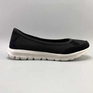 Large Size Womens Shoes Comfortable Breathable Lightweight Mesh Slip-On Casual Shoes for Commuting And Daily Wear