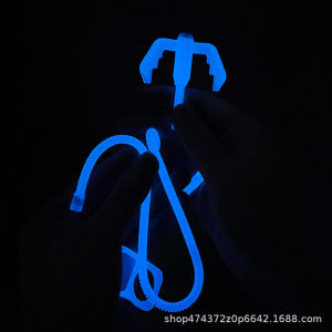 QAT | Glow in Dark Claw Rope Toy with Magnetic Spring for Children