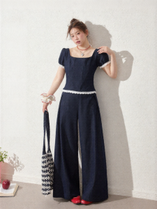 JULULOOK | Bộ Quần Áo Dáng Rộng và Áo Thun Tay Ngắn Chi Tiết Ren Size Lớn