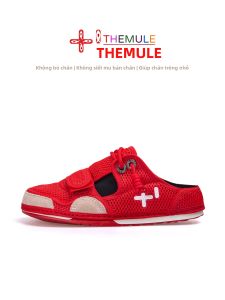THEMULE | Cute and Ugly Design Red Mesh Slip-on Clogs