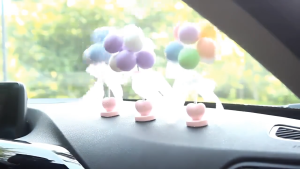 Dekorasi Mobil: Ornamen Balon Hiasan Interior Mobil Pajangan Dashboard Mobil Lucu OTO4016