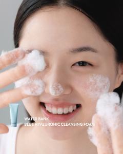 LANEIGE Water Bank Blue Hyaluronic Cleansing Foam (30gX5pcs/30g) Toner 25ml+Emulsion 25ml For All Skin Types Daily exfoliation pore-clogging impurities Facial Cleanser removes makeup residue sunscreen fine dust and excess sebum