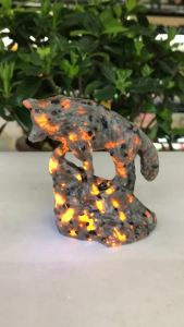 7.5cm Seik Natural Yooperlite Stone Wolf Hand-Carved Crystal Quartz Flame Stone Crafts Ornaments Reiki Minerals Room Decor Gift