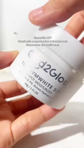 Glad2Glow Yuja Symwhite 377 Dark Spot Moisturizer(putih)