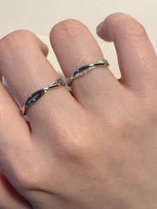 แหวนคู่รูปแหวน Mobius แหวนนิ้วชี้แบบปรับได้สำหรับผู้ชายและผู้หญิง แหวนคู่รูปแบบดีไซน์ไฮเอนด์