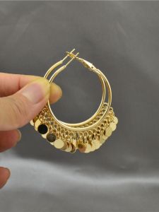 Fashionable Circular Earring Womens No Piercing Required Clip-On Hoop Earrings Original Design Alloy Geometric Pattern