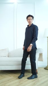 Kemeja Kerah V Neck Bahan Katun Cigaret Korean Style