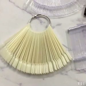 Practice color palette for beginners美甲工具套装 扇形色卡初学者练习用色板光疗指甲油胶样板卡50片