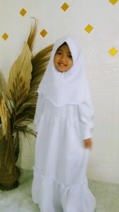 Nabila kids Gamis Anak Perempuan Putih Polos Set kerudung