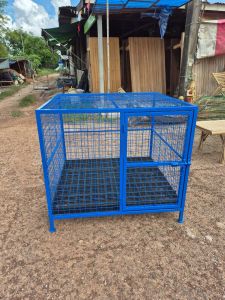 กรงสุนัขขนาดใหญ่ ขนาดสูง90*90*104ซม. รุ่น3แผ่นสแลส รับน้ำหนักได้150กิโล ส่งแบบสำเร็จตามรูปพร้อมใช้งานได้เลยครับ