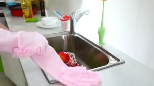 Sarung Tangan Silikon Gloves Tebel Tahan Panas Spons Cuci Piring Scrub