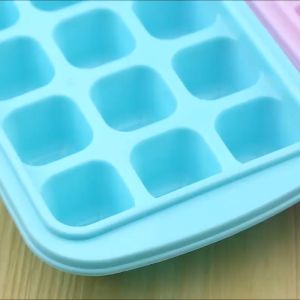 Khay Làm Đá Nhựa PP 21 Ngăn Khuôn Nhựa Làm Đá Gia Đình Nhựa PP Cao Cấp