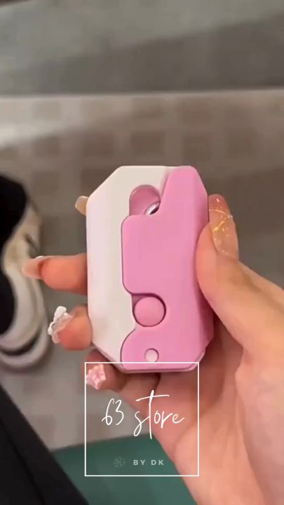 [HCM] Bật Lửa Quẹt điện Dao Củ Cà Rốt In 3D kéo dài, Kèm Đầu Đốt Sạc ...