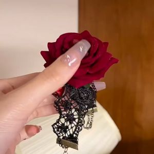 Elegant Gothic Style Lace Red Rose Bracelet with Adjustable Finger Ring European and American Retro Lace Black Red Rose Crystal Bracelet Manufacturer Luxury and Versatile New Bracelets Women