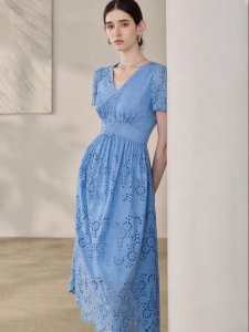 Roey s house | French V-Neck Waist-Cinched Blue Commuter Cotton Flowered Flared Dress