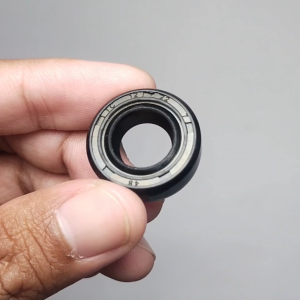 Seal Tc 12 22 7 Nok Seal Mesin Semprot Elektrick Mesin Pemotong Rumput Original Nok INB JOGJA