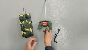 1:32 RC Simulation Remote Control Tank Military Car Model with Light & Sound Effect Best Birthday Gift for Boys