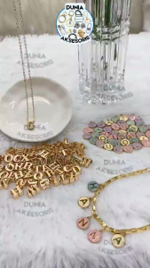 Custom Aksesoris Nama Gelang Charm Enamel *** Alphabet A - Z *** / Rante Tas - Charm Asesoris