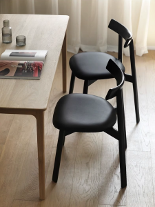 Nordic Modern Simple White Ash Wood Solid Wood Dining Chair Boat Paddle Chair Casual Hotel Chair Leather Seat Cushion