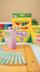 Hộp 24 Bút Sáp Màu Crayon Tông Pastel | Bút Sáp Màu An Toàn Cho Bé