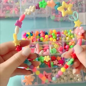 ลูกปัด DIY ลายเยอะสุด 15 แบบ สร้อยลูกปัด กำไลลูกปัด แหวนลูกปัด พร้อมกล่อง อุปกรณ์ครบเซ็ต