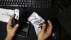 COD LINGHUANG Alat Pengubah Suara Voice Changer Mini Portable AE19 / Alat Pengubah Suara Cewek Jadi Cowok Alat Pengubah Suara Voice Changer Suara 7 Jenis