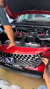 Honda HRV HR-V Vezel Pre-Facelift 2022-2024 RS e:HEV Front Grill Diamond Top Glossy Grill Logo Emblem