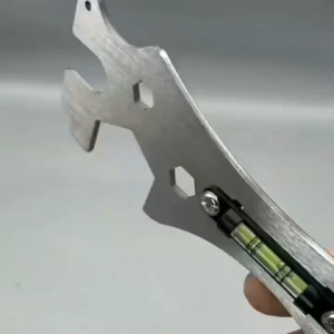 Thước Cân Sen Nóng Lạnh Đa Năng - Cờ Lê Lắp Đặt Vòi Nước