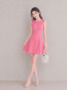 DENGLIULIU | Vintage French Style Raspberry Pink Sleeveless Dress with Waist Cinch and Large Skirt