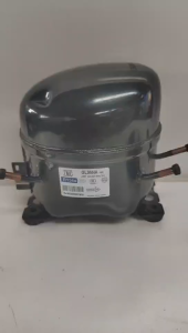 คอมเพรสเซอร์ตู้แช่แข็ง ZMC R134A รุ่นใหม่ GL99NA - กำลังไฟ 250W (1/3 แรงม้า) ความสามารถในการทำความเย็น 320W เหมาะสำหรับตู้แช่ 500-700 ลิตร