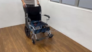 [Same-Day Delivery] 12KG Foldable Ultralight Wheelchair 18 Inch Seat - Kerusi Roda Ringan